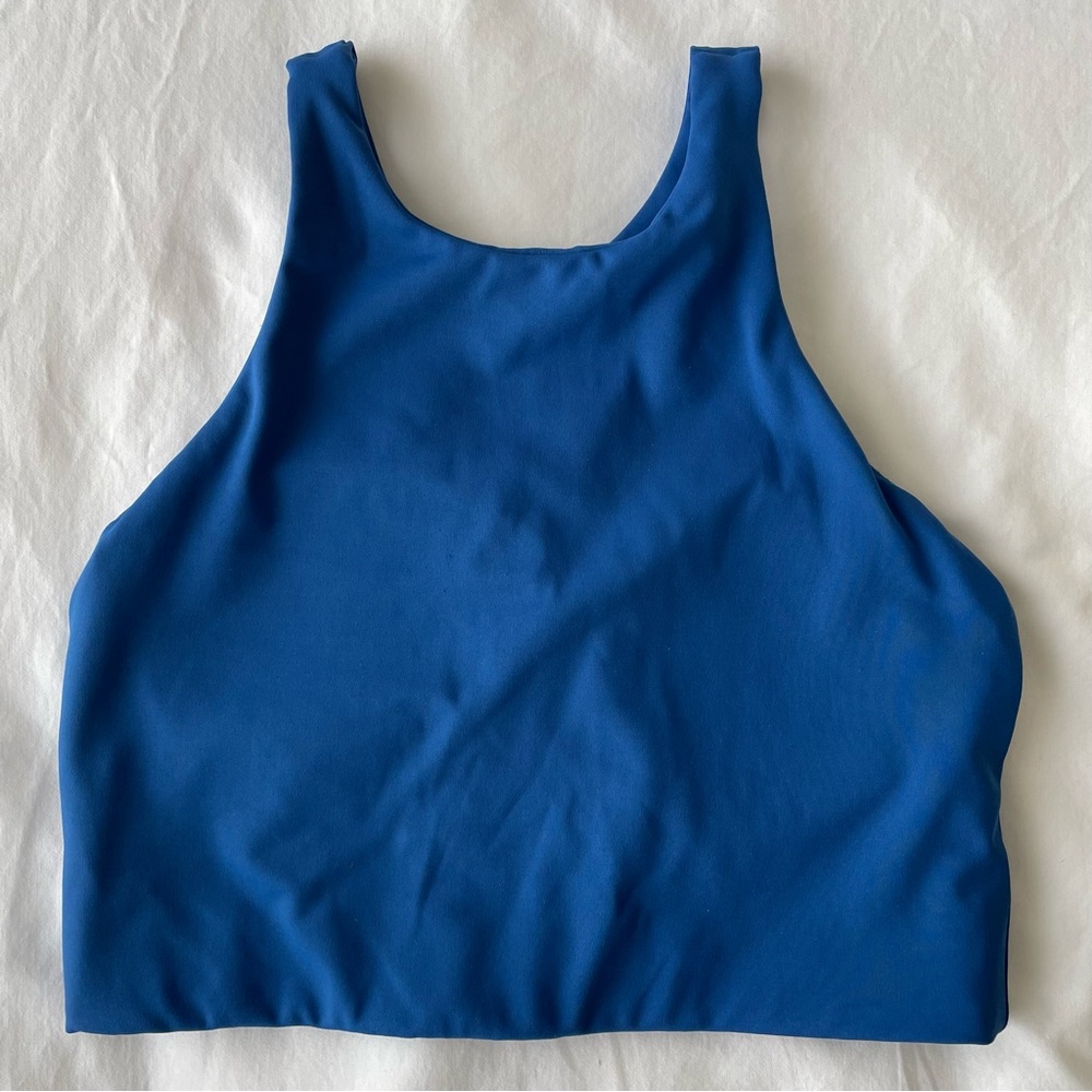 Montiel Hazel Halter Crop Pacific Blue M